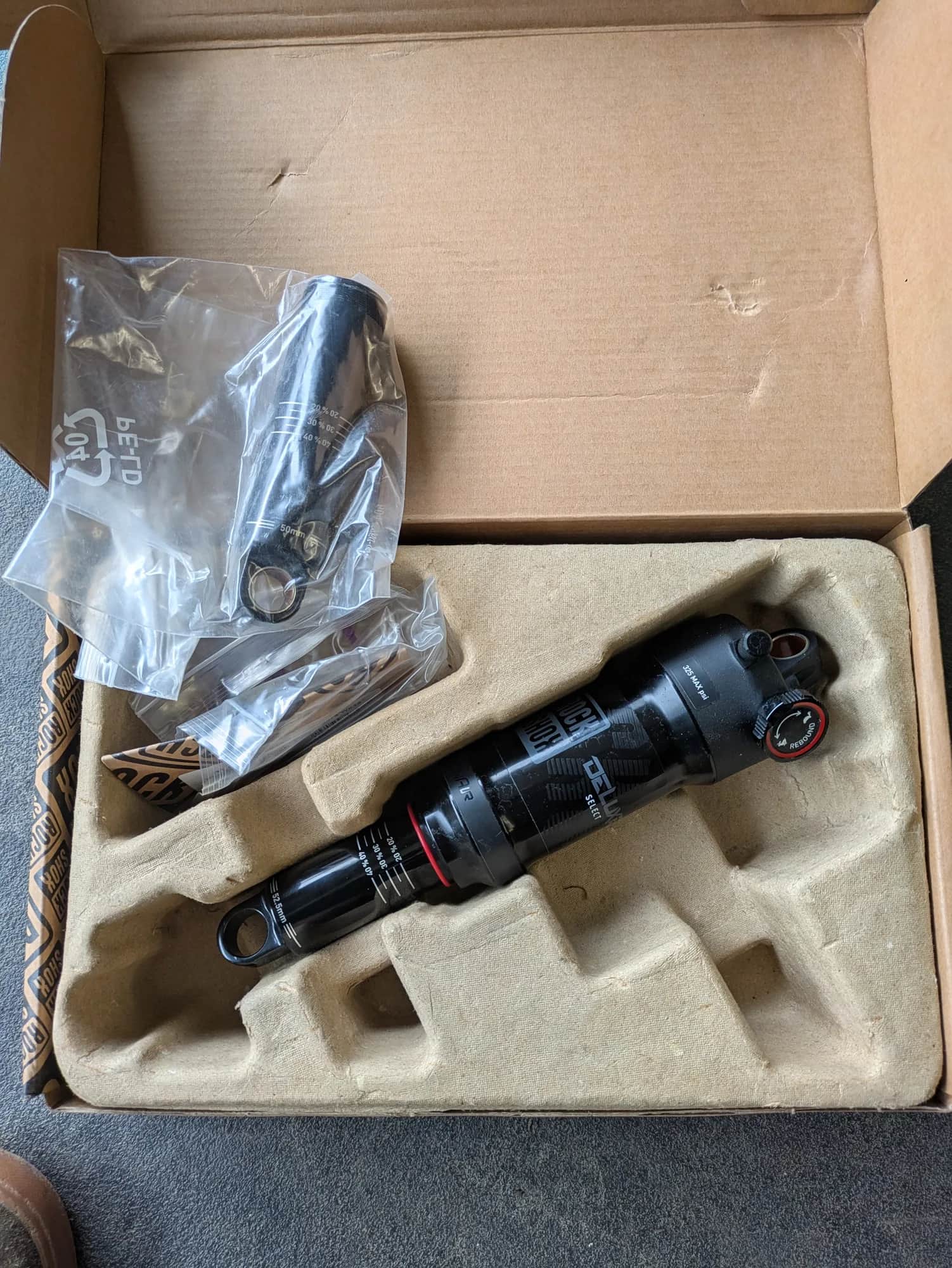 RockShox Deluxe Select 210x52.5mm (Specialized Rx Trail Tune)